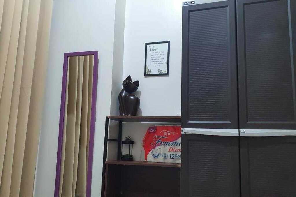 Cherolds Place Lovely 1 Bedroom Condo With Balcony Манила Экстерьер фото