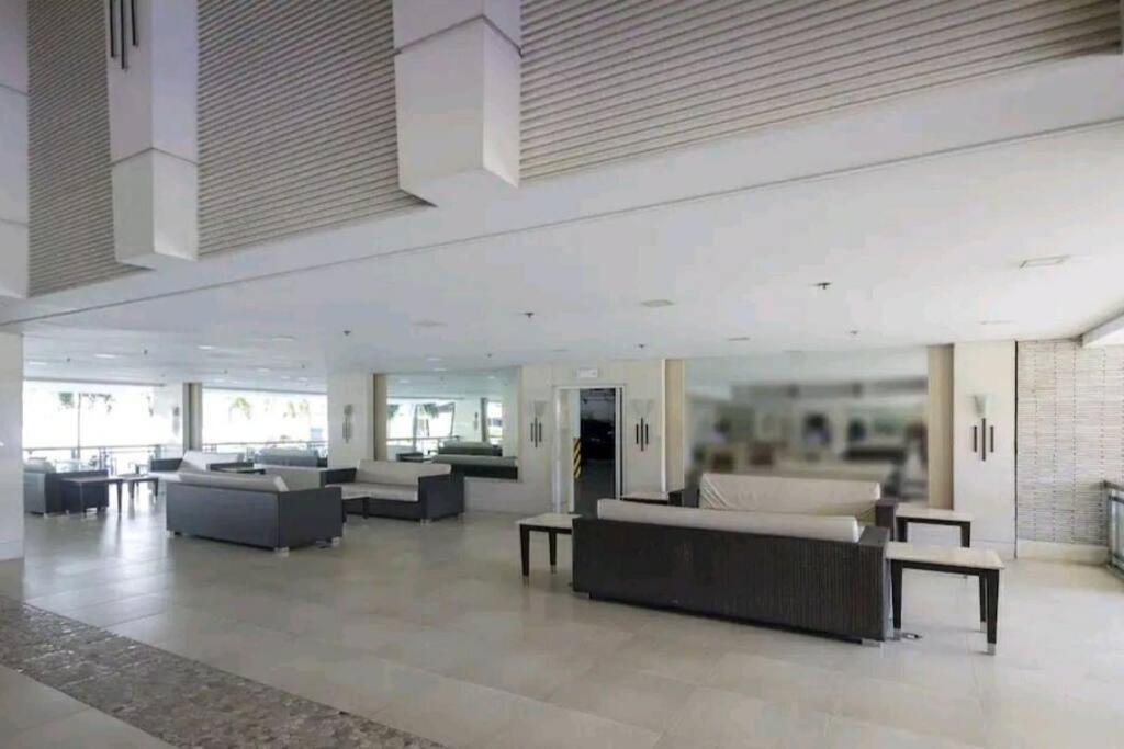 Cherolds Place Lovely 1 Bedroom Condo With Balcony Манила Экстерьер фото